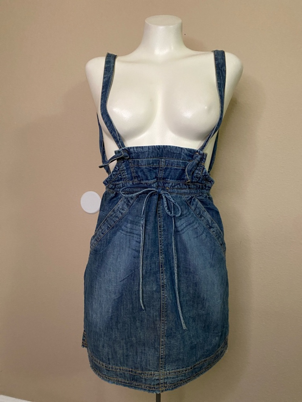 Anthropologie Pilcro blue distressed Denim Suspender dress boho retro Skirt XS 💙